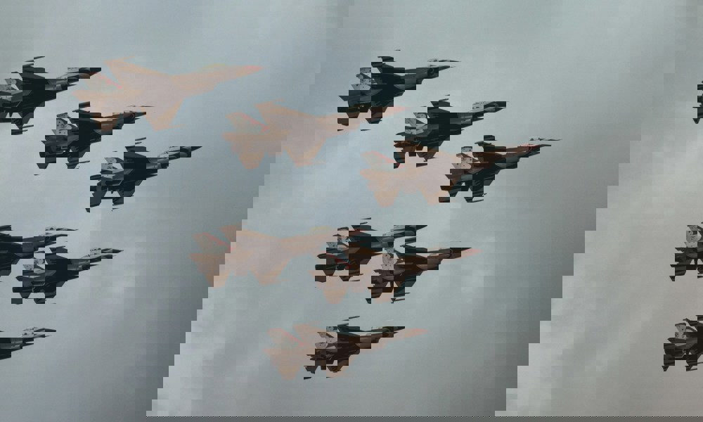 Danmark i fare: Sikkerhedspolitiske kriser i Danmark