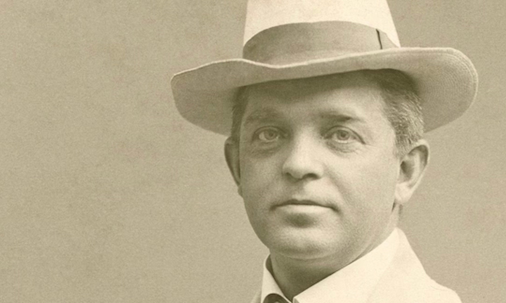 Carl Nielsen - Aldrig tilfreds, altid fremad