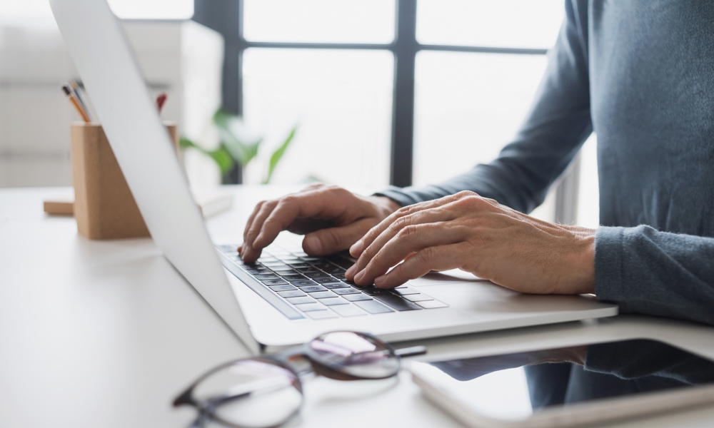 Bliv læst! - Skriv som et menneske